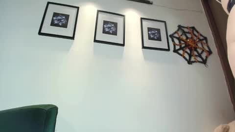 Sara online show from December 20, 6:20 am