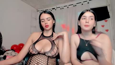 sarah online show from February 20, 12:19 am