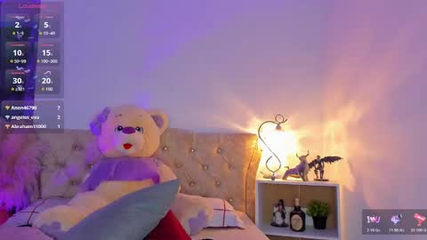 Sarah Valkiria  IG  Sar lanister online show from February 26, 3:10 am