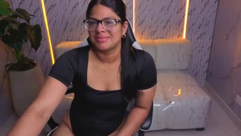 sarah_bay_tx online show from June 11, 7:56 pm