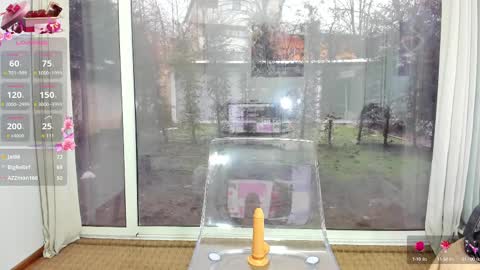 Sara online show from March 1, 3:05 pm