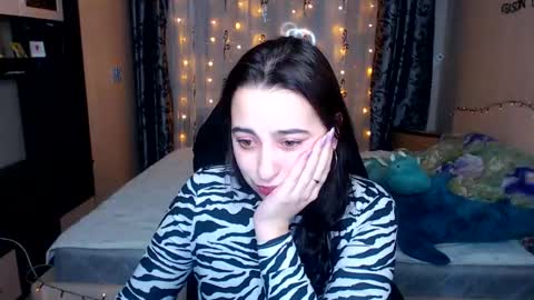 Yours Sarah online show from February 9, 12:17 am