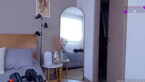 sarah_rayy online show from September 19, 7:06 pm