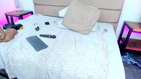 sarah online show from July 10, 7:46 am