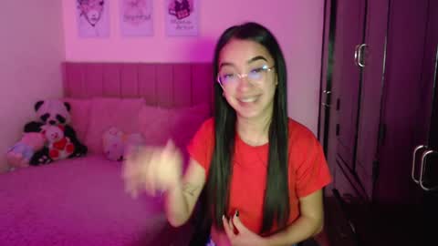 Sarah online show from February 19, 3:16 pm