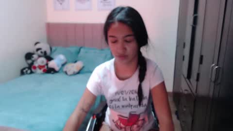 Sarah online show from December 4, 12:57 am