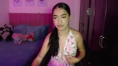 Sarah online show from February 24, 6:47 pm