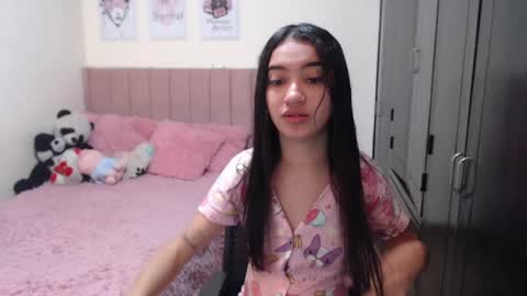 Sarah online show from January 11, 4:14 pm