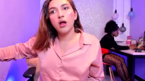 Sarahi pusey online show from July 11, 3:04 pm