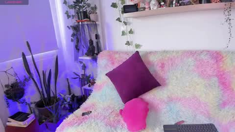 Sarah NEW ACCOUNT online show from June 4, 7:42 pm