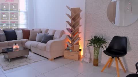 Sarah online show from February 2, 2:03 pm