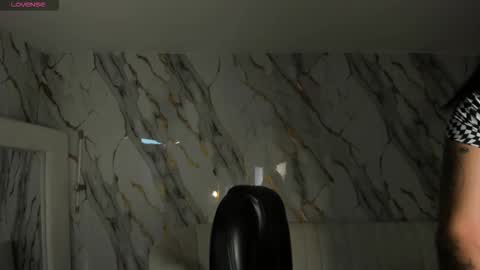 Sarah  independent model online show from March 18, 4:07 am