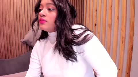   online show from November 12, 6:21 pm