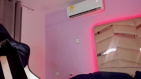  Sara  online show from September 15, 9:16 pm