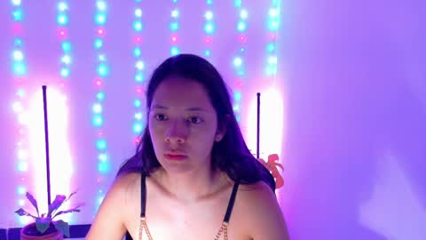 Sara online show from April 21, 10:11 am