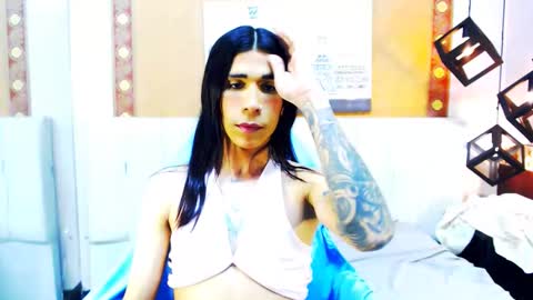 Sara Sofia online show from March 8, 8:46 pm