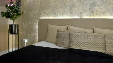    online show from February 22, 11:46 am