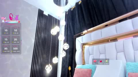 Snapshot of sarayroyse chatting on October 12, 7:38 pm Saray online show from October 12, 7:38 pm