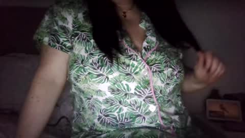 Sara online show from April 21, 1:42 am