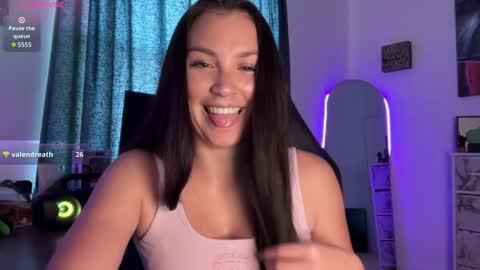 sariaaahh online show from November 3, 6:09 pm