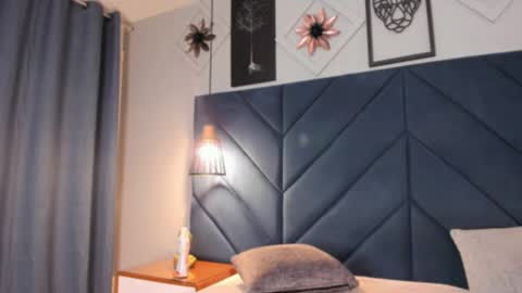 Sara  online show from March 8, 2:04 am