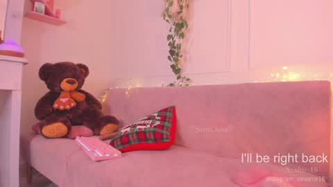 Sara  online show from December 28, 12:15 am