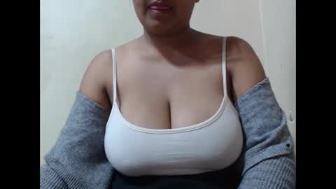 saronette online show from October 8, 10:32 am