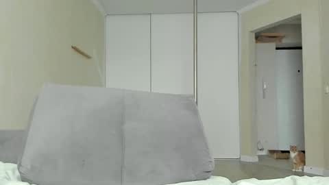 Sasha online show from November 9, 7:23 am