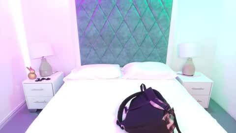 Sasha online show from March 2, 7:09 pm