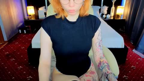 Sasha Exclusive online show from September 14, 1:12 pm