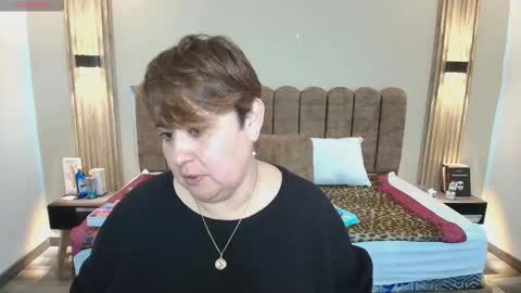 Snapshot of sasharosee2 chatting on September 21, 12:20 pm S A S H A R O S E online show from September 21, 12:20 pm