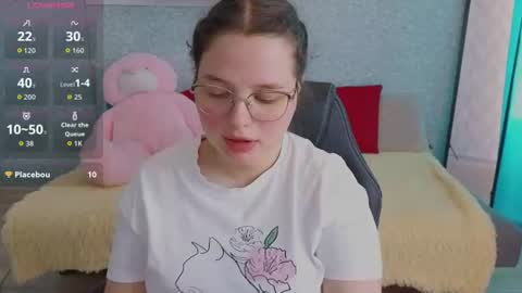 Sasha online show from June 19, 2:23 pm