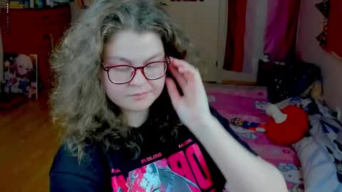 .Alexandra online show from April 16, 9:39 pm