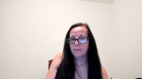 Sassiest Peach Goddess online show from January 11, 3:56 am