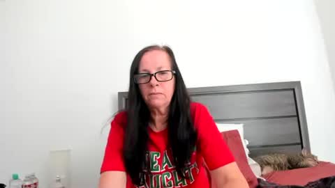 Sassiest Peach Goddess online show from December 3, 4:40 pm