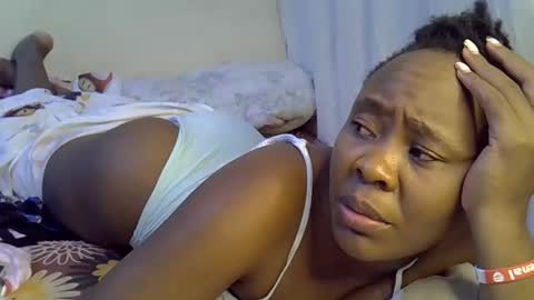 sassy_bella online show from September 18, 10:25 pm