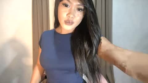 sassy_jenny8 online show from July 26, 4:48 pm