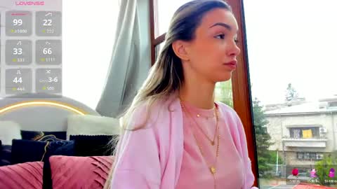 sassyt33n online show from April 21, 7:15 am