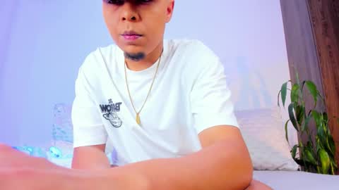     online show from February 22, 10:56 pm