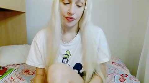 Satinqueen90 online show from November 28, 9:49 am