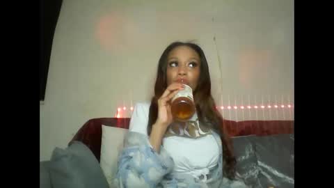 Shaniiice online show from March 6, 12:21 am