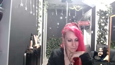 SaucySky online show from March 23, 10:04 pm