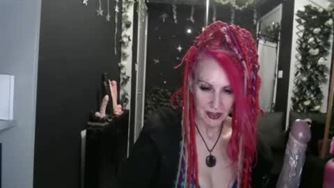 SaucySky online show from January 9, 10:37 pm