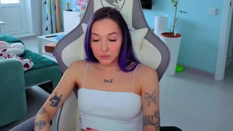 Ariel online show from March 15, 4:28 am