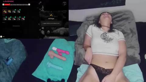 Bea online show from December 22, 11:31 pm