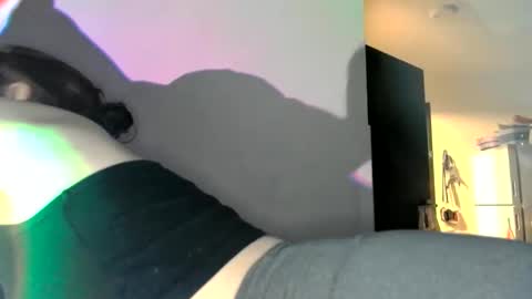 SavvySavage online show from January 17, 8:02 am