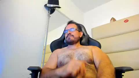 sebastian   muscleman  daddy   the better  latin  lover   online show from November 24, 2:49 pm