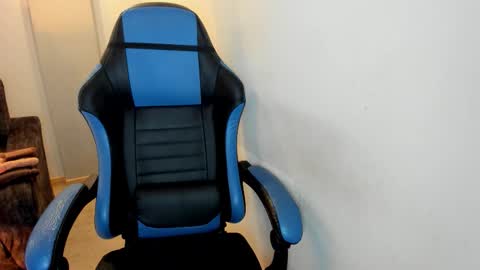 scarbadgirl_ online show from December 20, 4:08 am