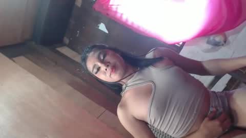 scarlet_111 online show from January 7, 5:56 am