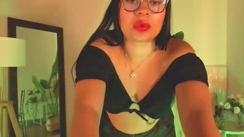 scarlet__15 online show from March 21, 9:47 am